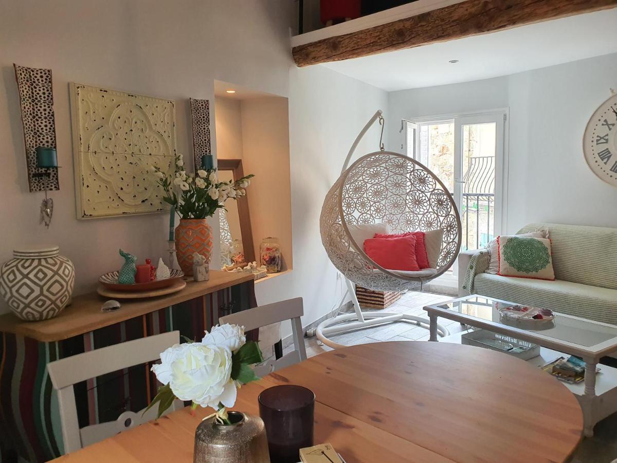 Traverse Du Vieux Château Appartement *
