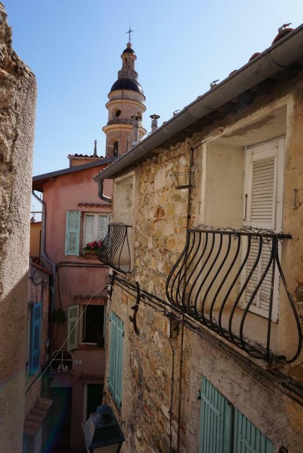 Traverse Du Vieux Chateau Apartment *
